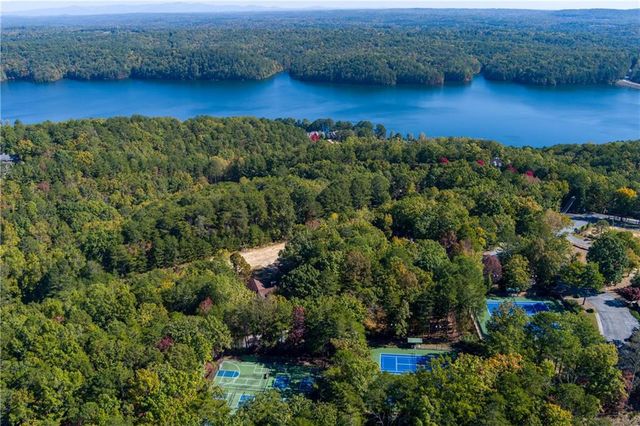 125 Wolverine Drive, Waleska, GA 30183