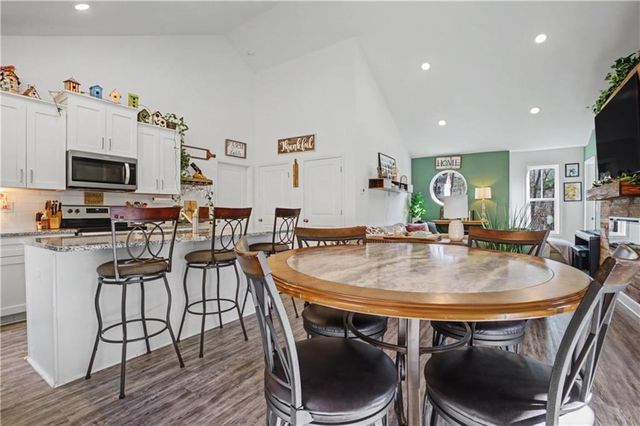 125 Wolverine Drive, Waleska, GA 30183