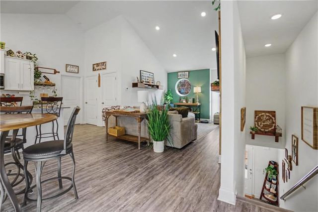 125 Wolverine Drive, Waleska, GA 30183