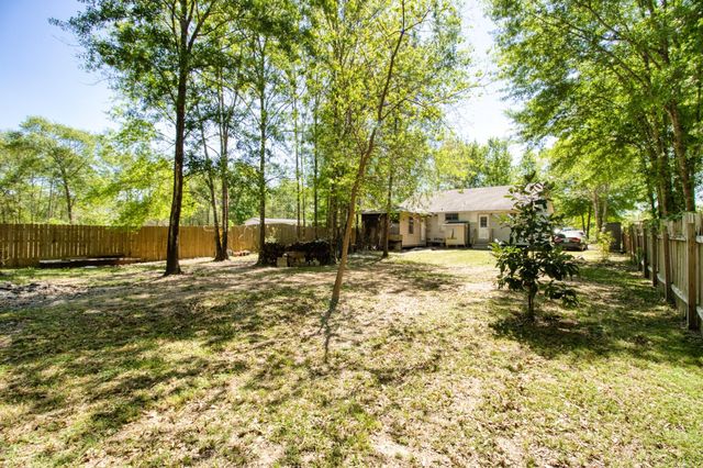 1226 County Road 5007, Cleveland, TX 77327