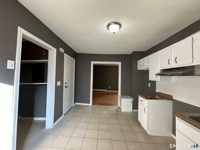 157 Rubber Avenue 2, Naugatuck, CT 06770