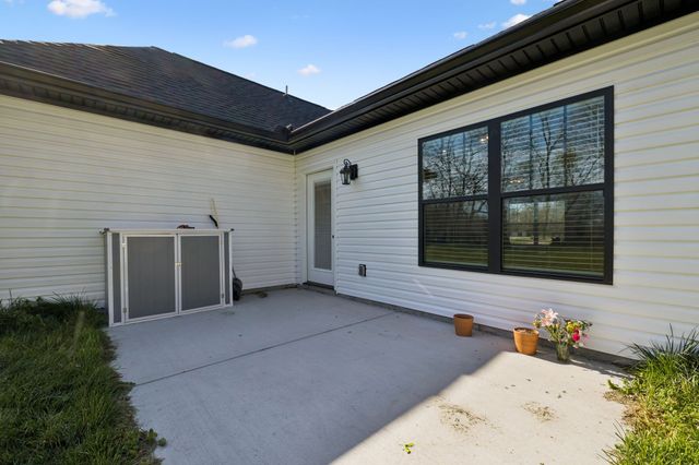 3165 Lights Chapel Rd, Greenbrier, TN 37073