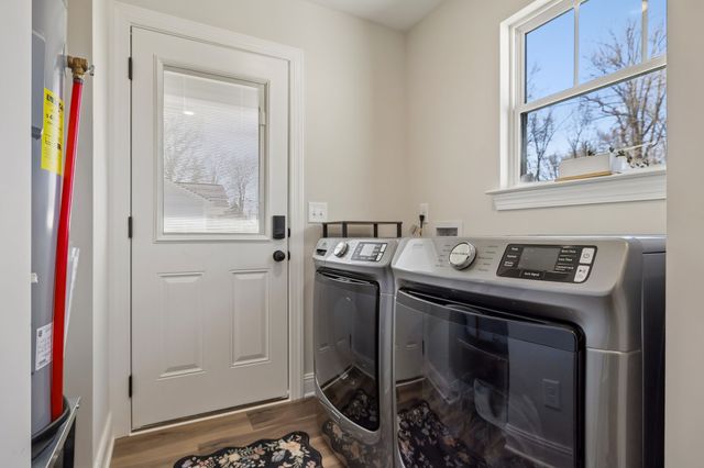 3165 Lights Chapel Rd, Greenbrier, TN 37073