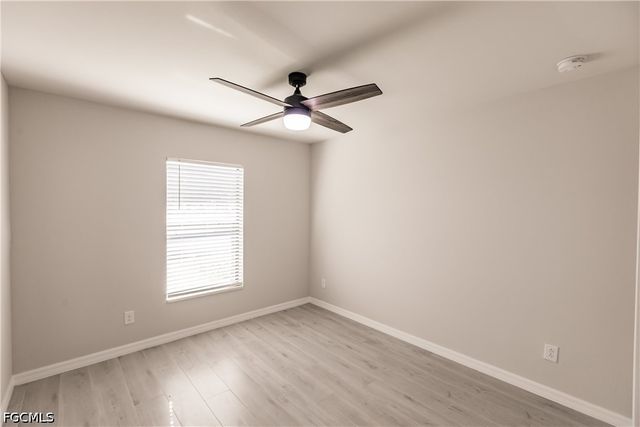 925 SE 14th ST, Cape Coral, FL 33990