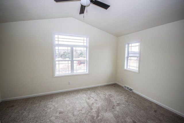 1336 Legion CIRCLE, West Bend, WI 53090