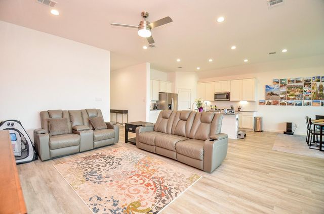 1696 Daylight Lake Drive, Katy, TX 77493