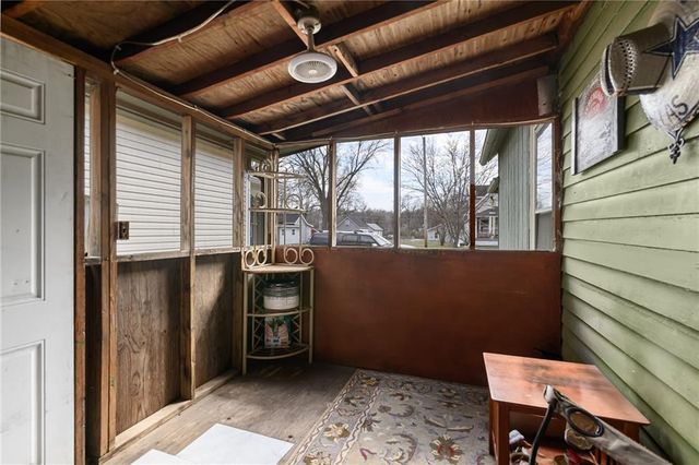 1020 Osage Street, Leavenworth, KS 66048