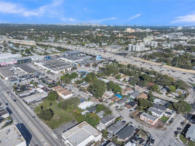 6940 NW 6th Ct 1, Miami, FL 33150