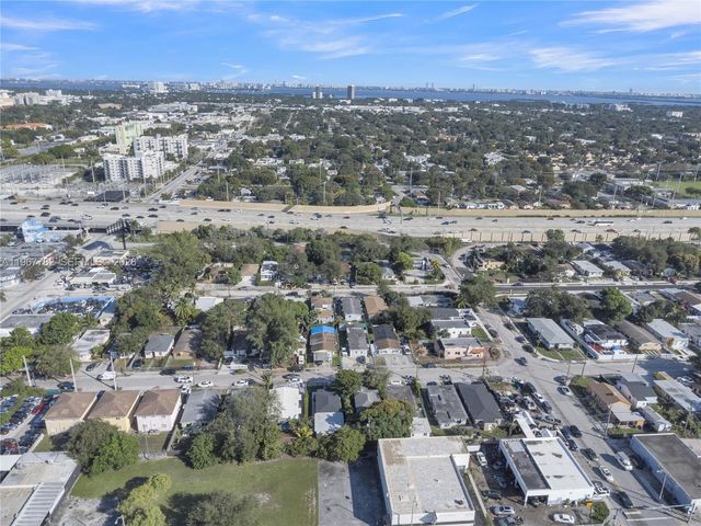 6940 NW 6th Ct 1, Miami, FL 33150