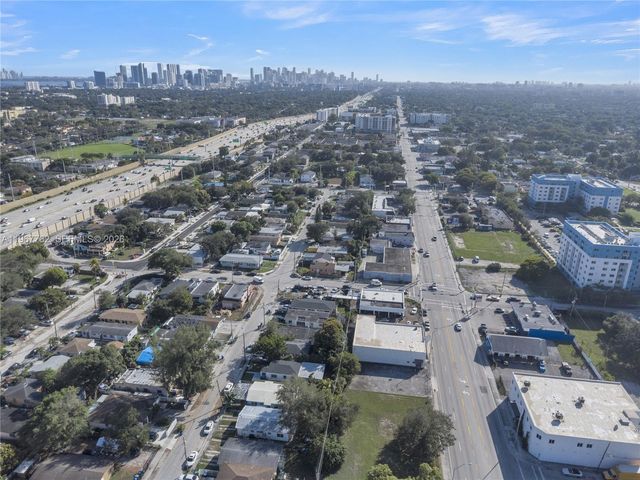 6940 NW 6th Ct 1, Miami, FL 33150