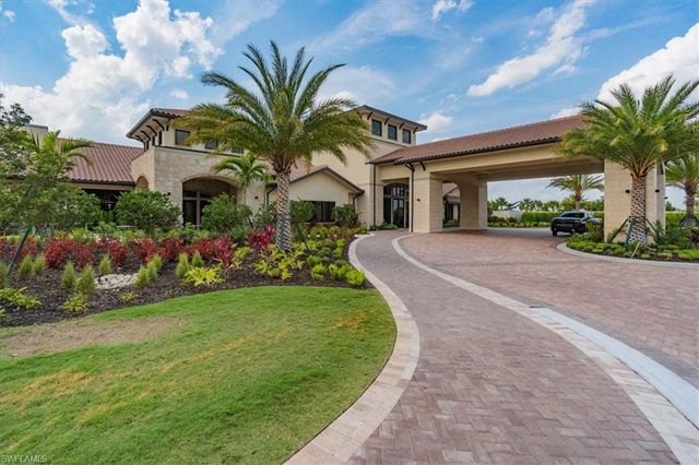 8773 Bellano CT # 201, Naples, FL 34119