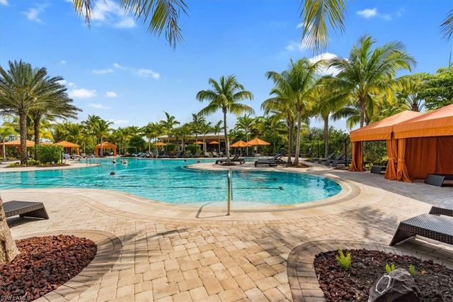 8773 Bellano CT # 201, Naples, FL 34119