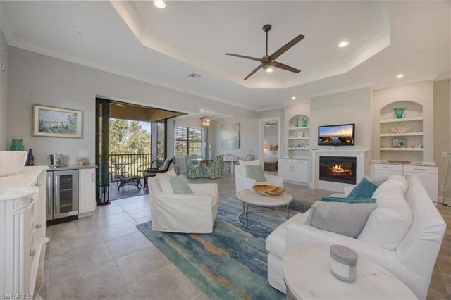 8773 Bellano CT # 201, Naples, FL 34119