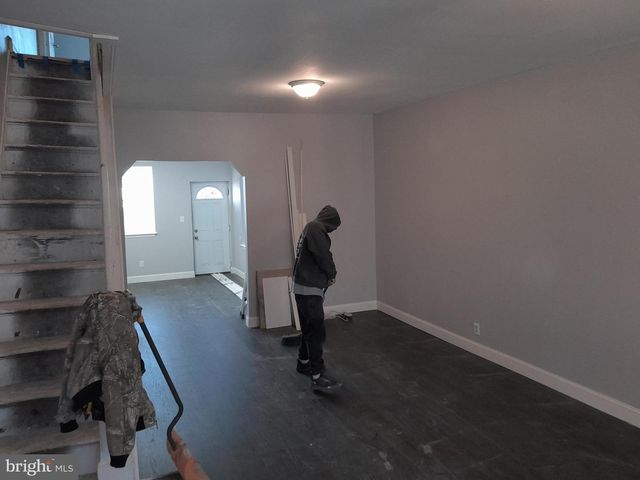 3030 CLIFFORD ST, Philadelphia, PA 19121