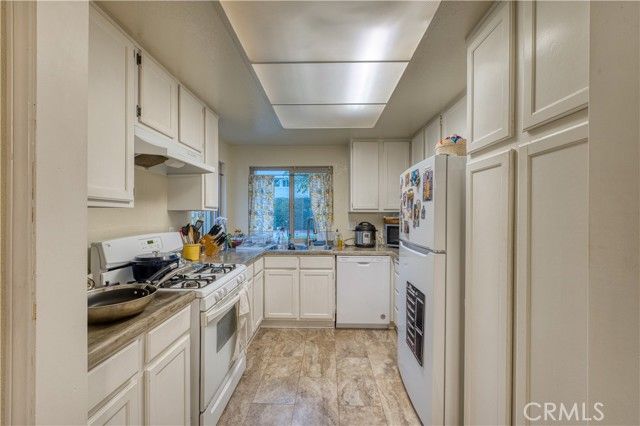 56 Los Verdes Drive, San Luis Obispo, CA 93401