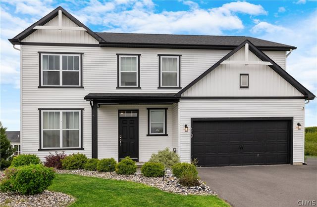 4714 Weller Hall Place, Clay, NY 13041