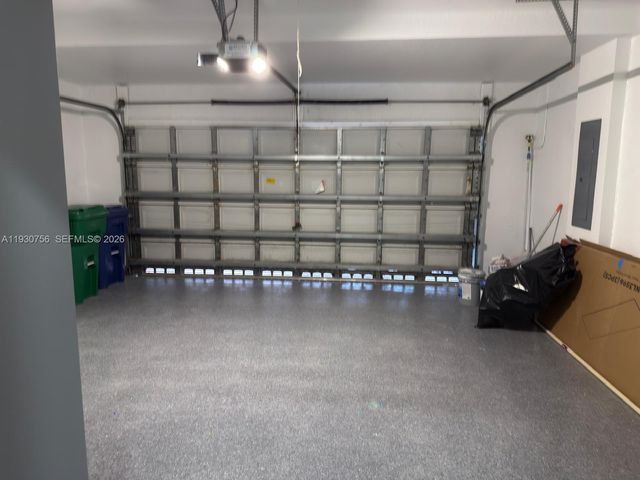 12618 NW 56th Dr 12618, Coral Springs, FL 33076