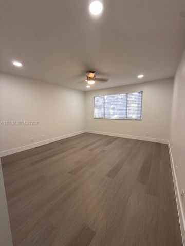 12618 NW 56th Dr 12618, Coral Springs, FL 33076