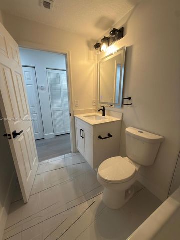 12618 NW 56th Dr 12618, Coral Springs, FL 33076