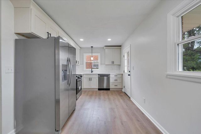 1415 Haydon ST, Salem, VA 24153