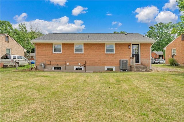 1415 Haydon ST, Salem, VA 24153