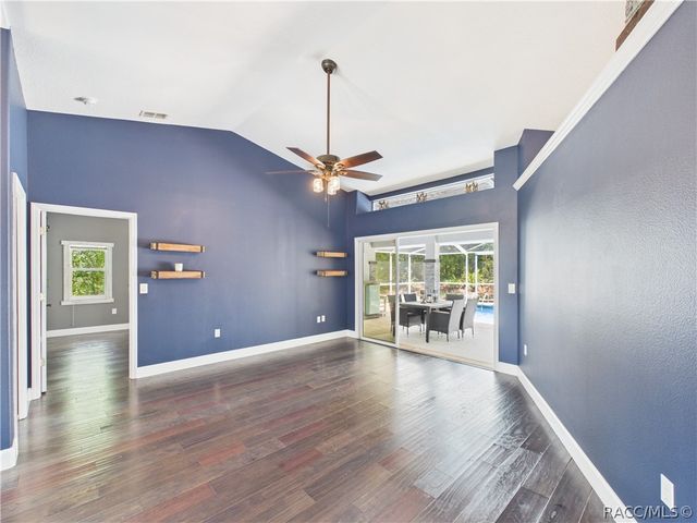 9 Plumbago Court, Homosassa, FL 34446