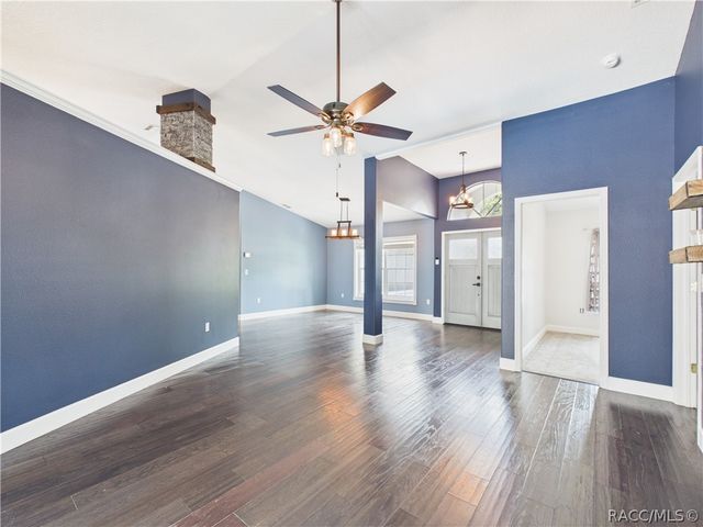 9 Plumbago Court, Homosassa, FL 34446