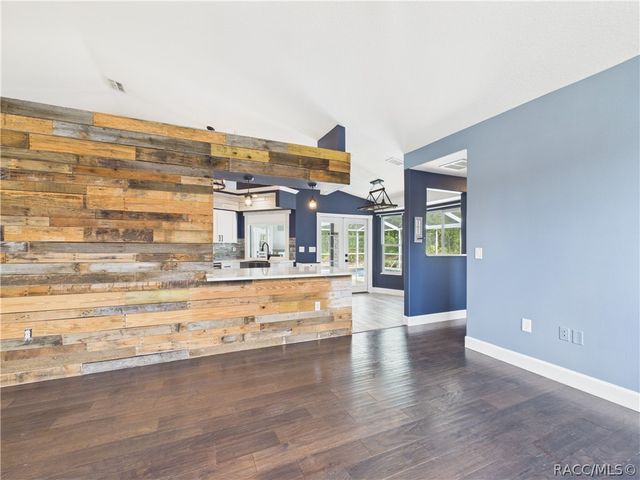 9 Plumbago Court, Homosassa, FL 34446