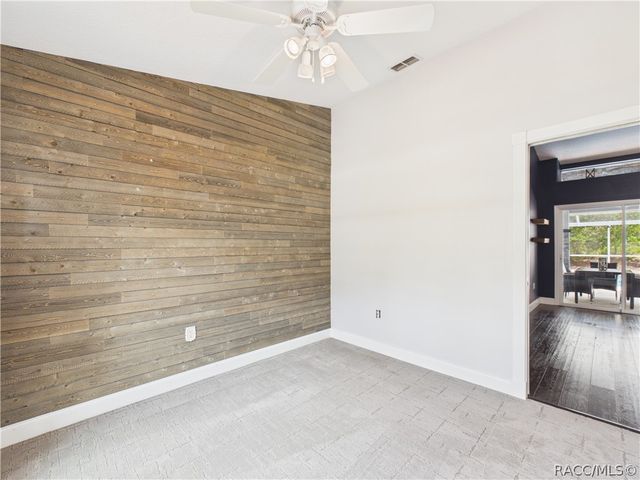 9 Plumbago Court, Homosassa, FL 34446