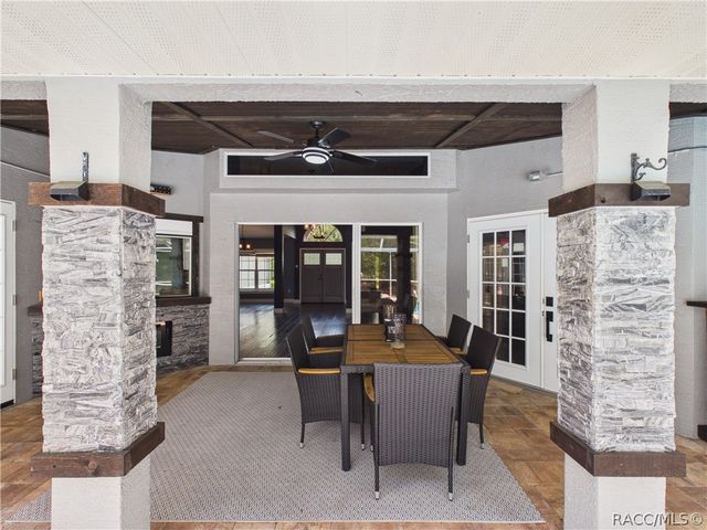 9 Plumbago Court, Homosassa, FL 34446