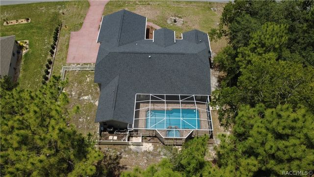 9 Plumbago Court, Homosassa, FL 34446