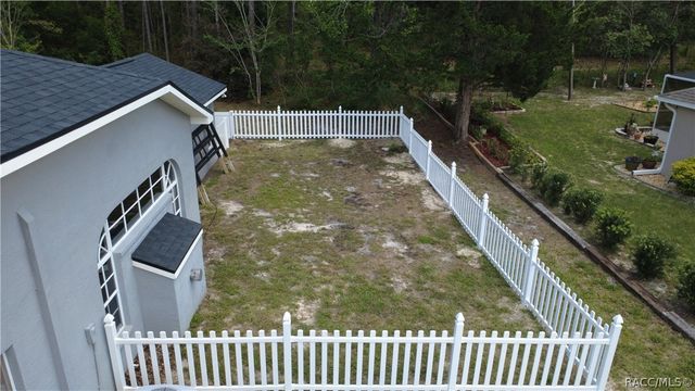 9 Plumbago Court, Homosassa, FL 34446