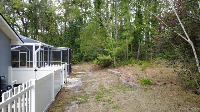 9 Plumbago Court, Homosassa, FL 34446