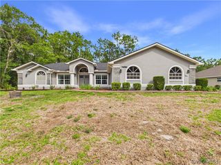 9 Plumbago Court, Homosassa, FL 34446