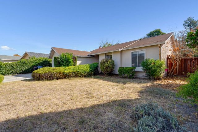 738 El Sereno Drive, San Jose, CA 95123
