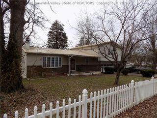 421 Barrett Street, St Albans, WV 25177