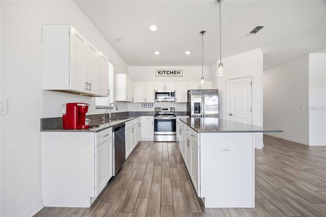 122 INMAN BOULEVARD, Winter Haven, FL 33884