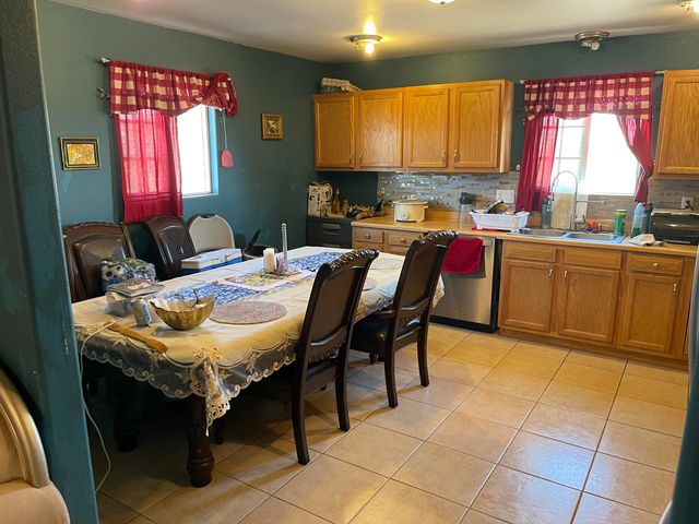 160 James Street, Belen, NM 87002