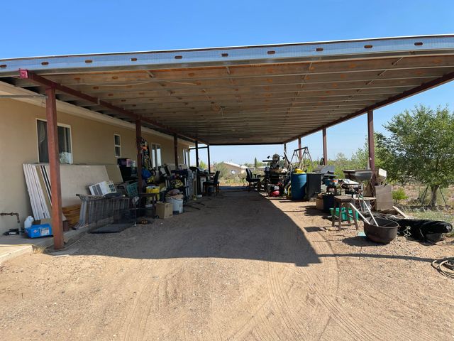 160 James Street, Belen, NM 87002