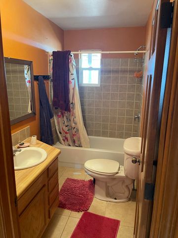 160 James Street, Belen, NM 87002