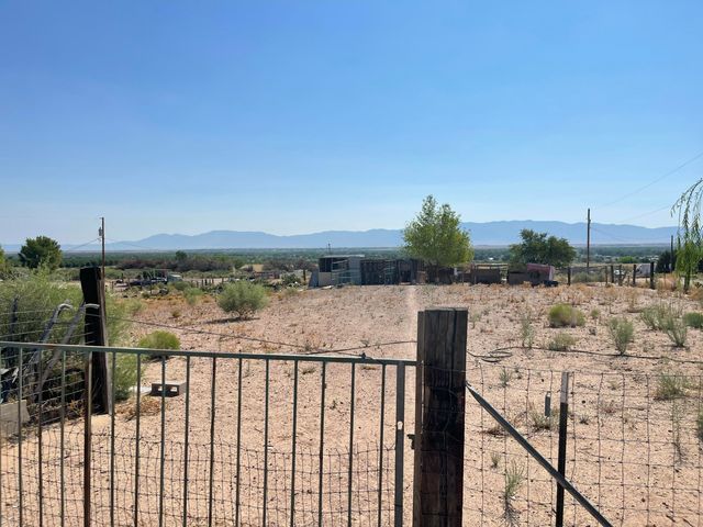 160 James Street, Belen, NM 87002