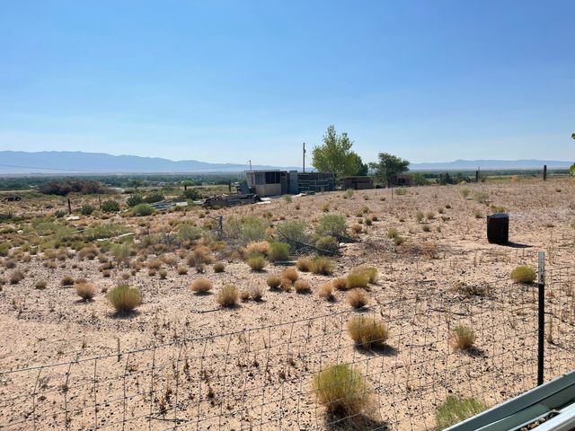 160 James Street, Belen, NM 87002