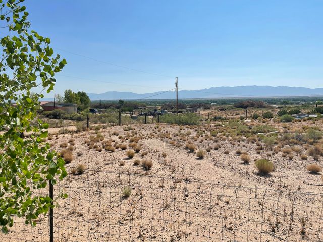 160 James Street, Belen, NM 87002