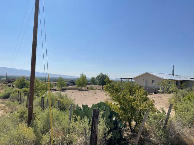 160 James Street, Belen, NM 87002