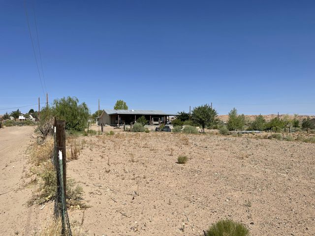160 James Street, Belen, NM 87002