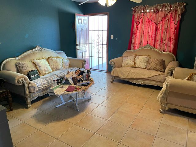 160 James Street, Belen, NM 87002