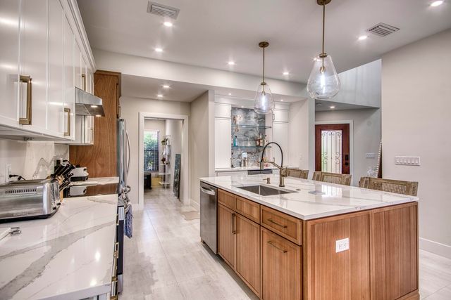 757 Windermere Way, Palm Beach Gardens, FL 33418