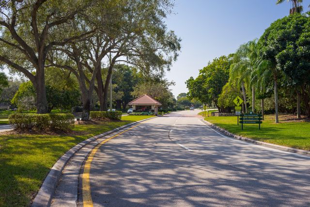 757 Windermere Way, Palm Beach Gardens, FL 33418