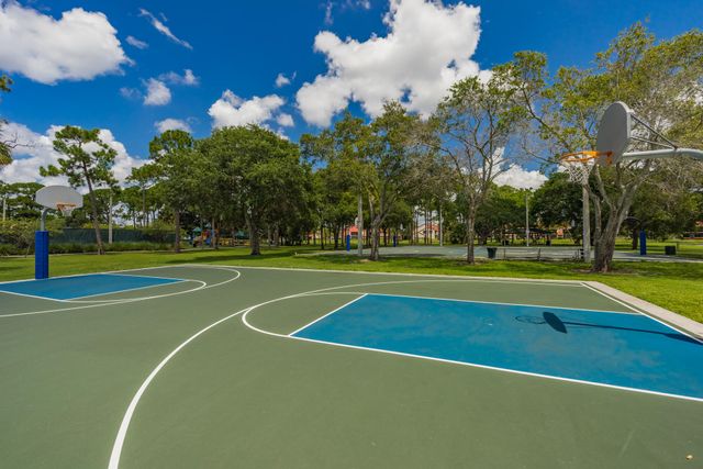 757 Windermere Way, Palm Beach Gardens, FL 33418