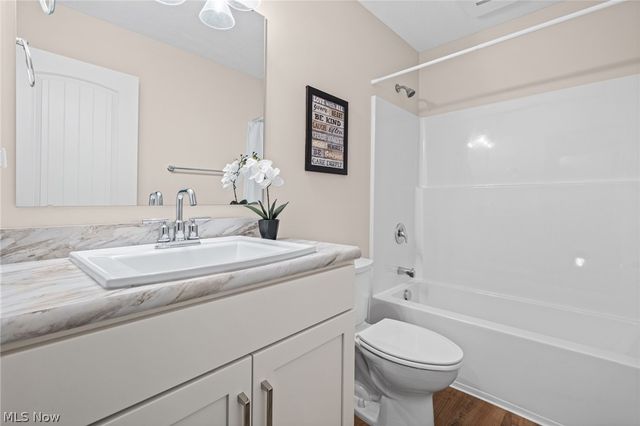 850 Eggleston Road, Aurora, OH 44202